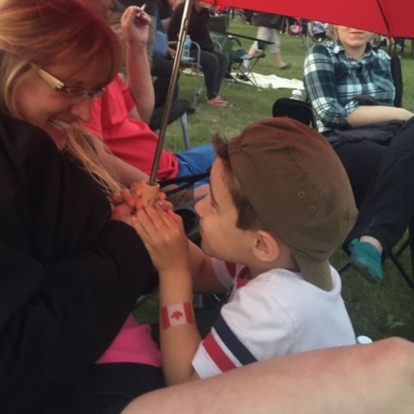 Meet your Posher, Leanne - Picture 1 of 1